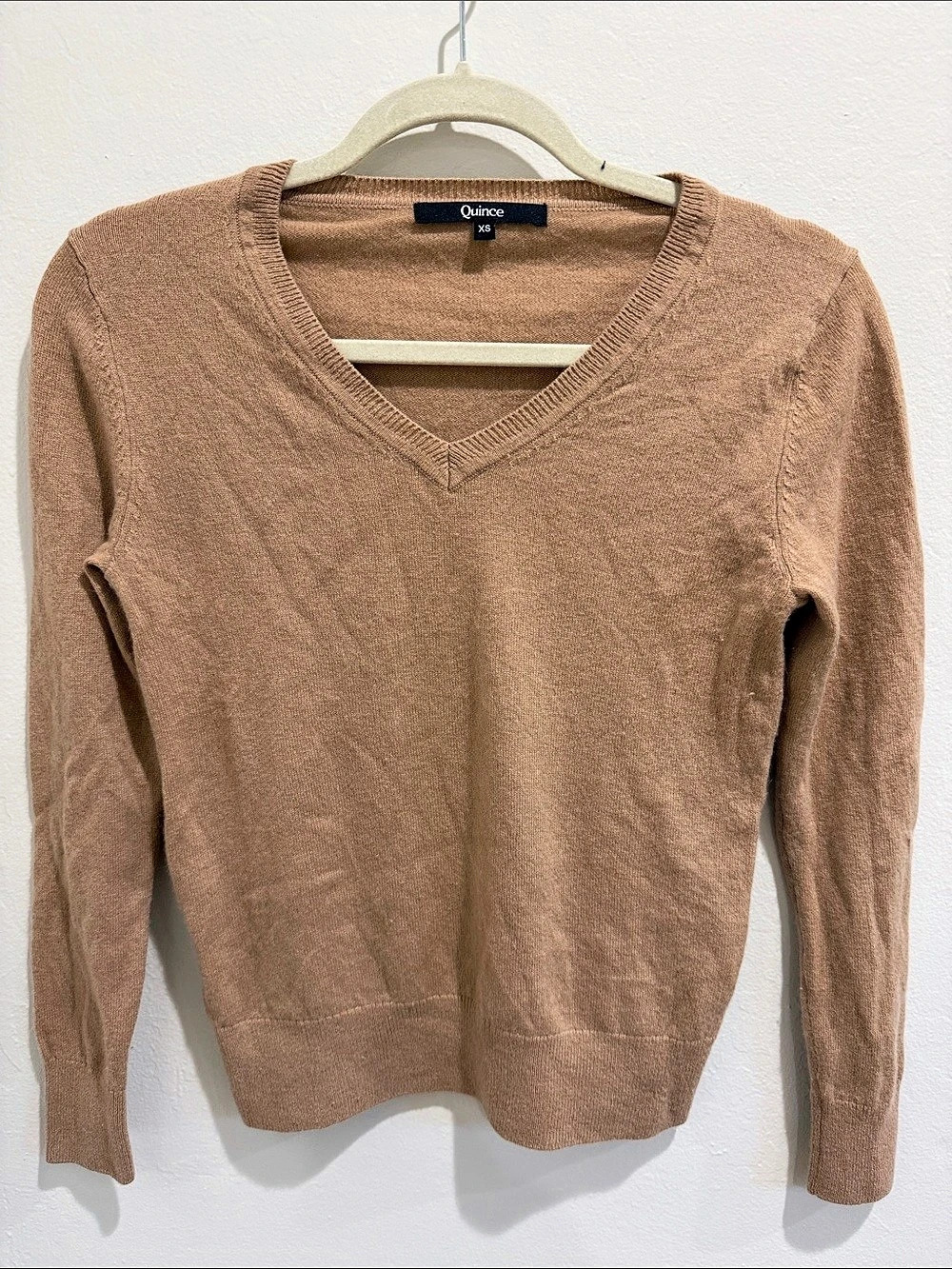 Quince Mongolian Cashmere V-Neck Sweater Brown XS